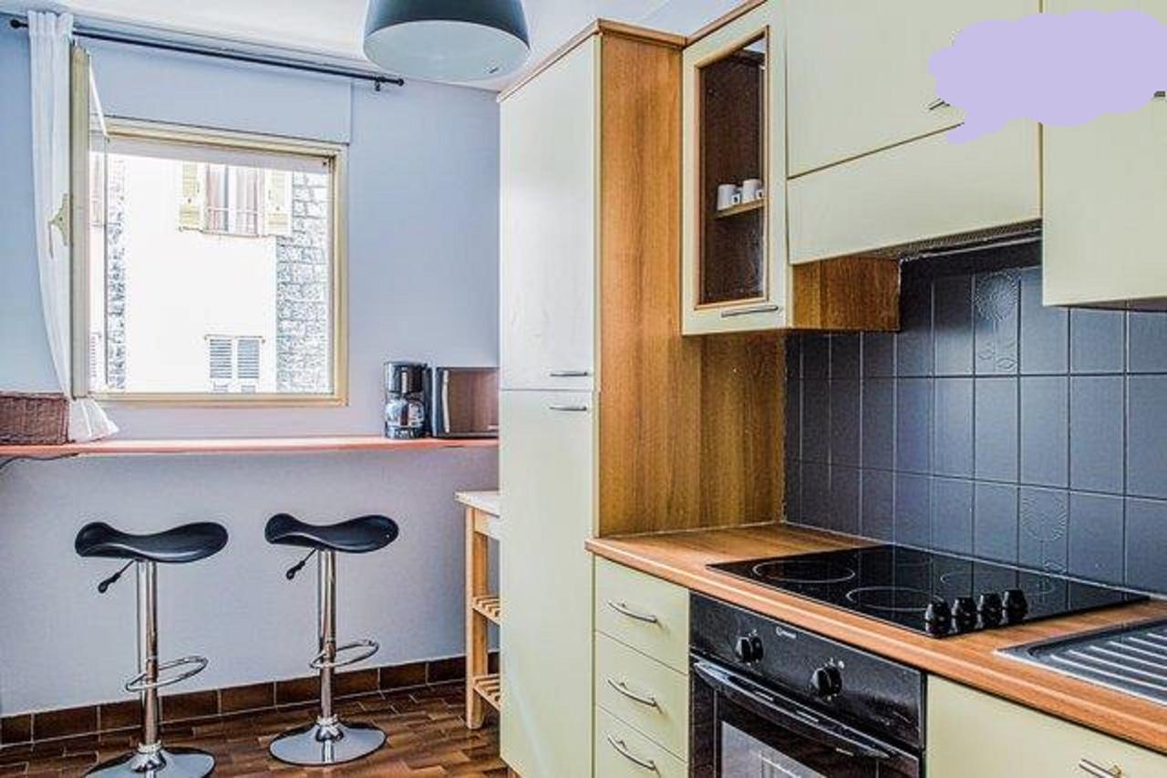 Appartement 3 pièces tout confort au centre de Nizza Esterno foto