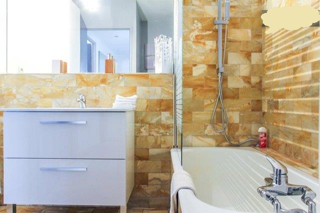 Appartement 3 pièces tout confort au centre de Nizza Esterno foto