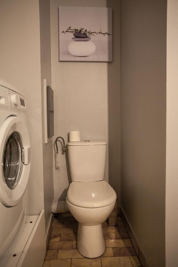 Appartement 3 pièces tout confort au centre de Nizza Esterno foto